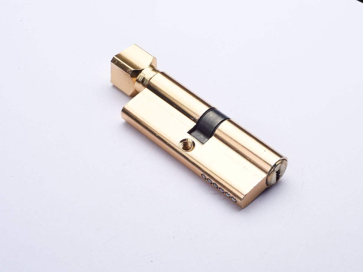 德陽汽車開鎖(開車鎖配汽車鑰匙)