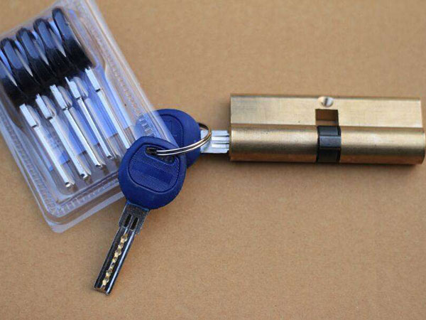 武漢換鎖(開鎖換鎖芯公司電話)